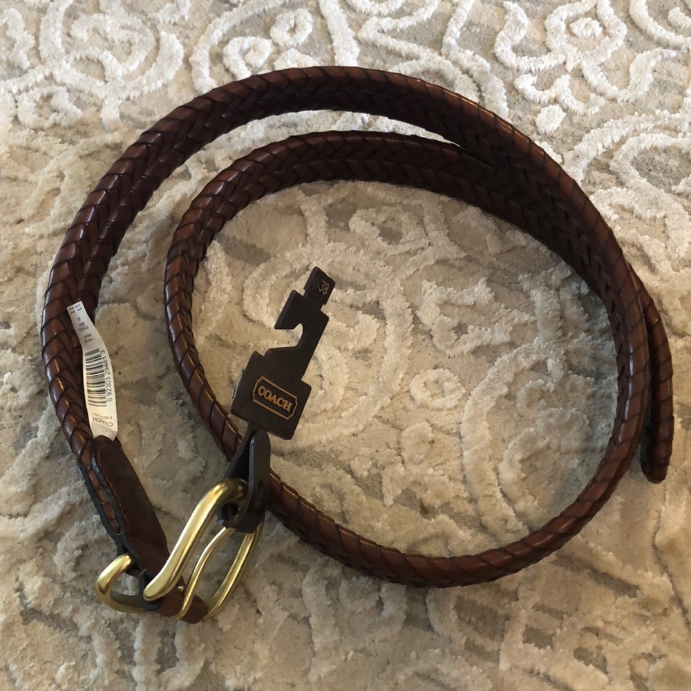 Men’s coach belt with gold buckle